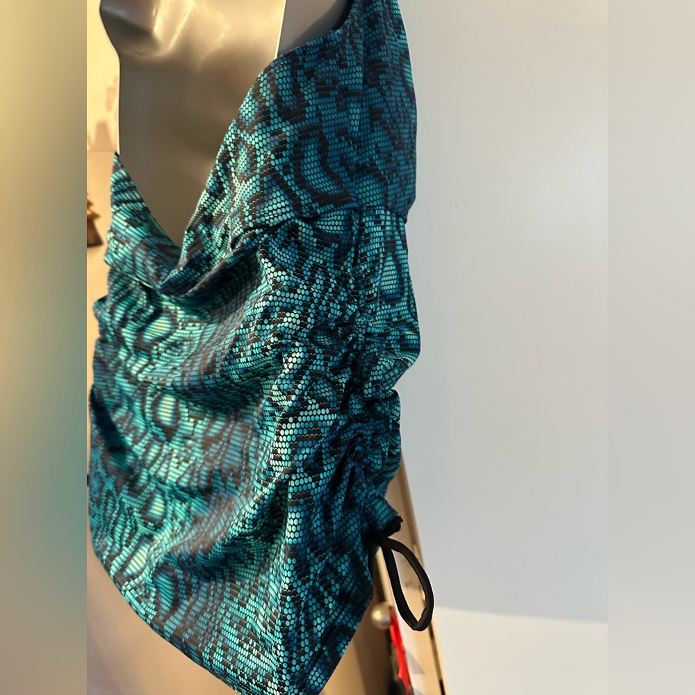 Swimsuits for All Size 20 Halter Swimsuit Top - Picture 11 of 11